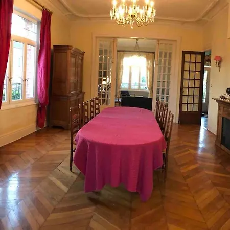 Maison De Maitre Dans Un Village A La Campagne Origny-en-Thierache