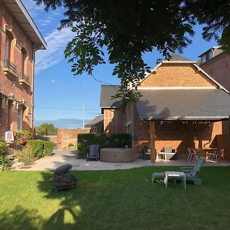 Maison De Maitre Dans Un Village A La Campagne Origny-en-Thierache
